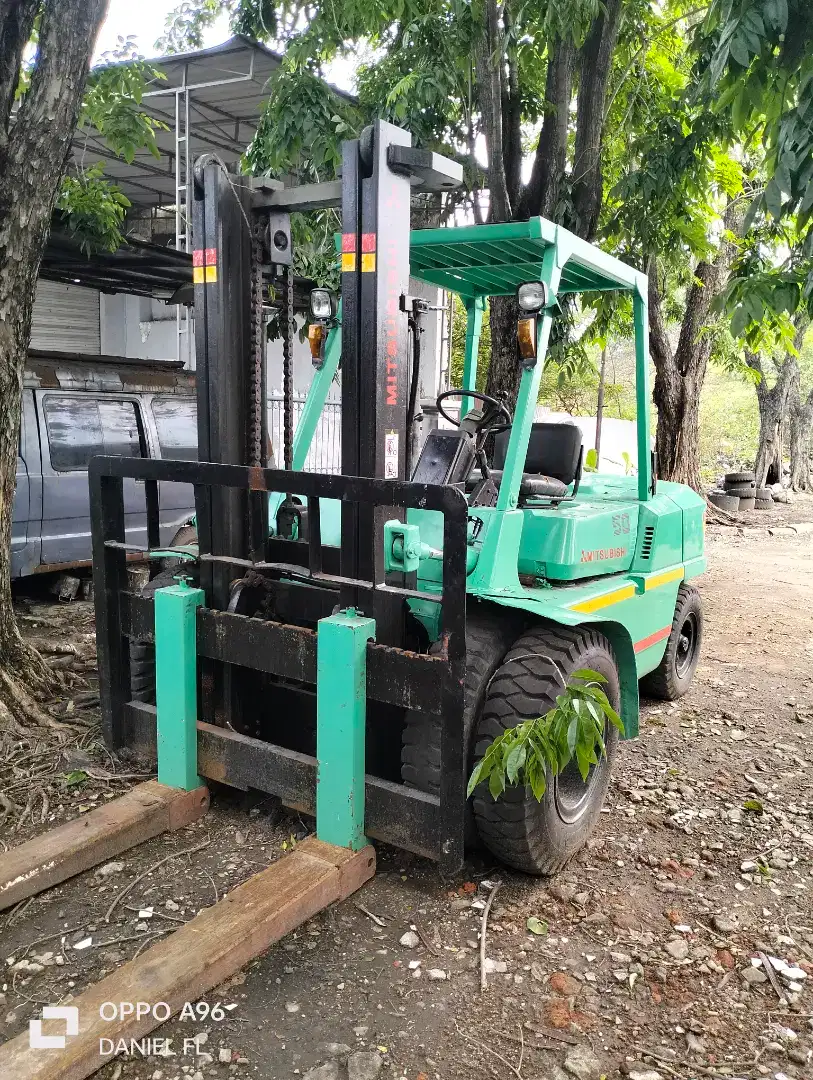 Forklift Mitsubishi 5 ton tahun 2006