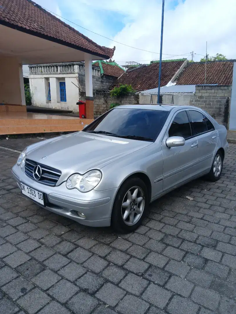 Mercedes Benz w203 c240