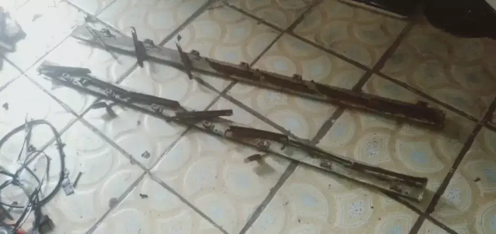 Se psg besi jendela nako lawas bhn tbl kuat uk 1 mtr murah cpt dpt yah