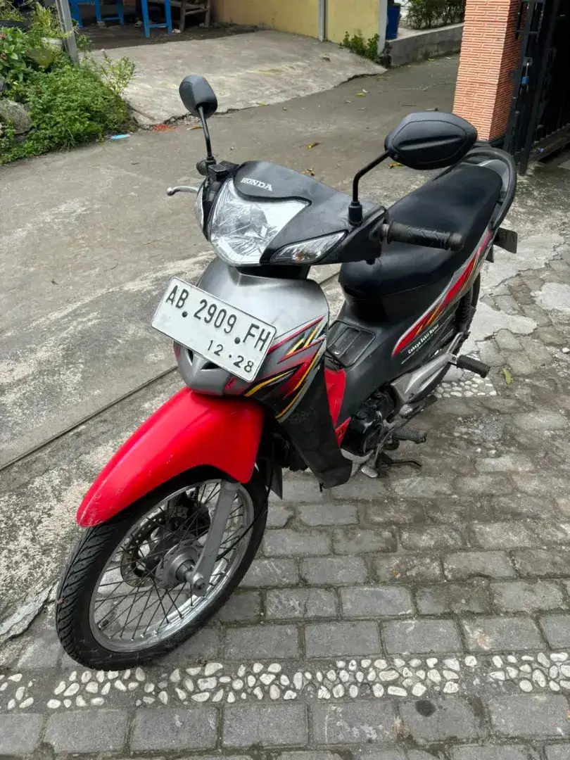 Fit X thn 2008 plat AB kota