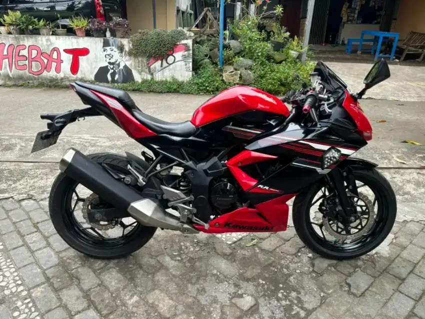 Kawasaki ninja 250 thn 2014 plat AB Bantul