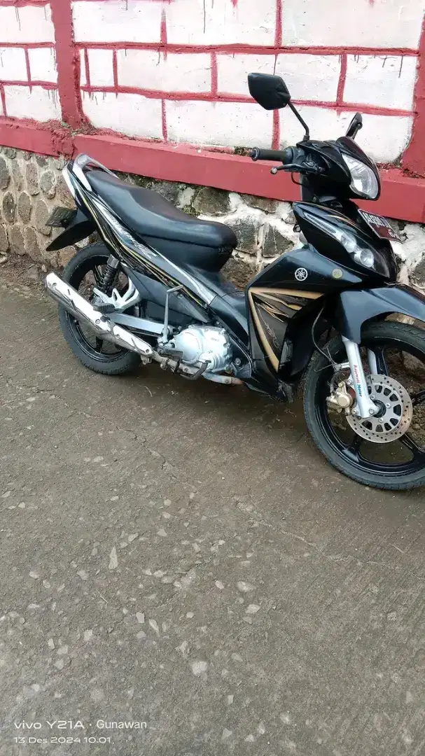 di jual Yamaha Jupiter robot tahun 2011 surat lengkap hidup