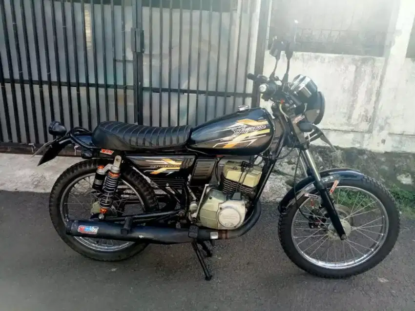 Suzuki TRS 1993 japstyl modifikasi dikfc lenteng bisa TT Unit lain