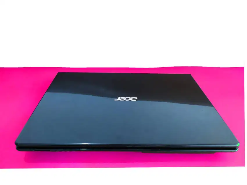 Laptop ACER CORE i5 Doble VGA NvideaGforce