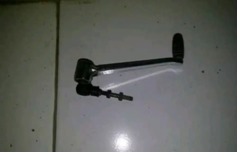 Tuas Perseneling GiGi SUZUKI THUNDER 125