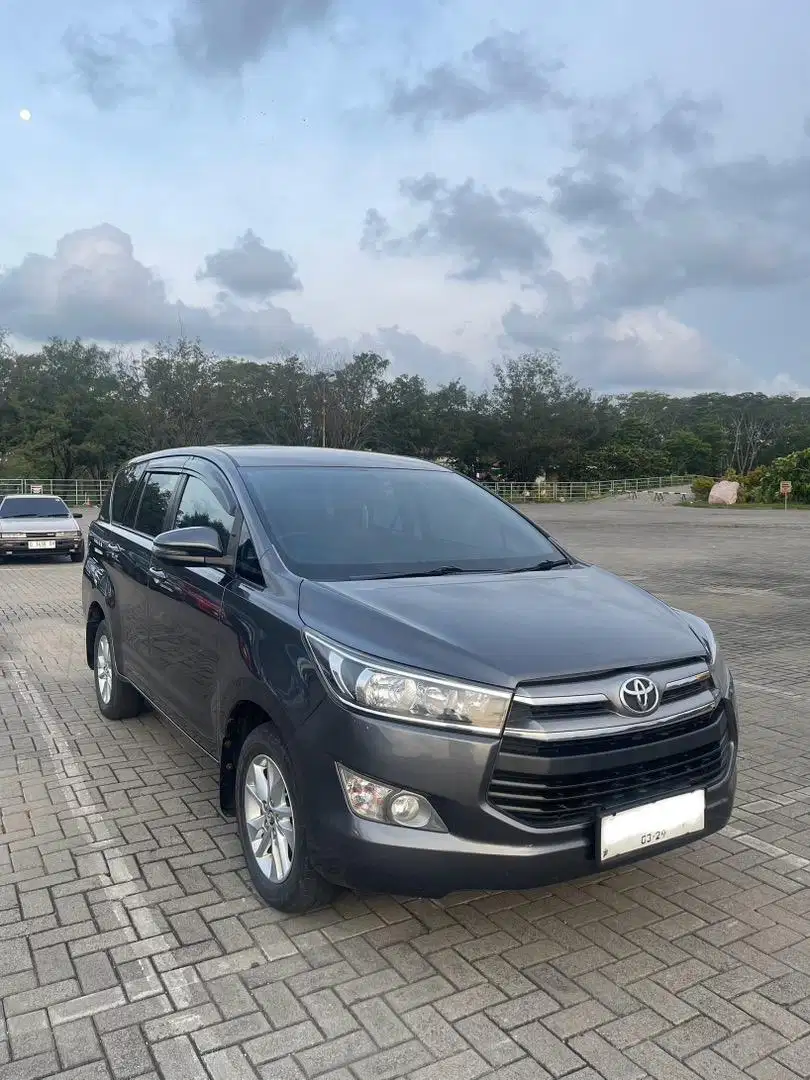 Innova G diesel matic 2019 !!! LOW KM