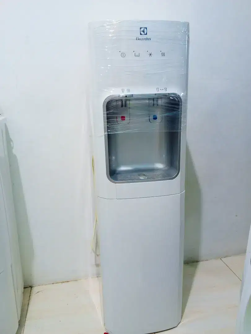 Dispenser Electrolux