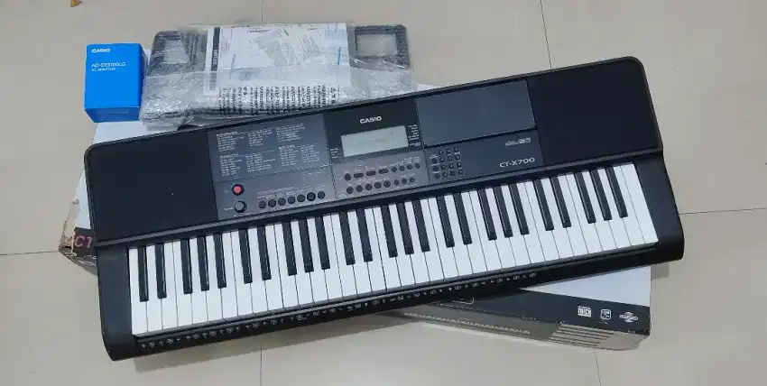 Keyboard Casio CTX700 Lengkap Terawat