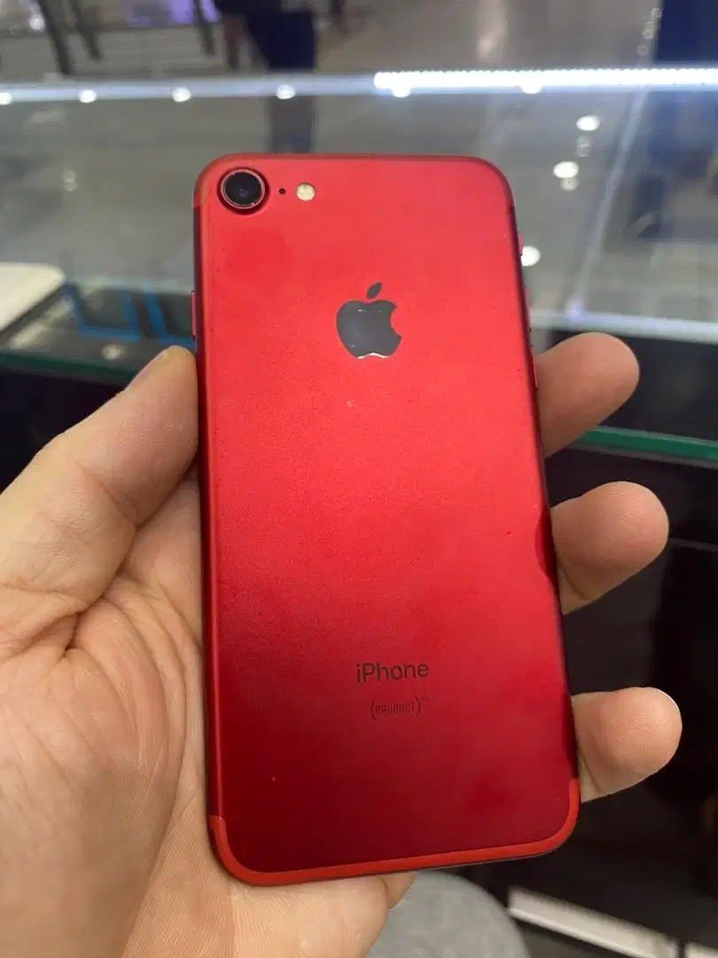 iPhone 7 128gb red