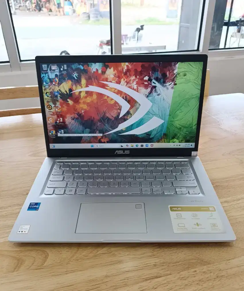 Asus Vivobook Core i7 Gen 11 RAM 8GB SSD 512GB Slim Garansi