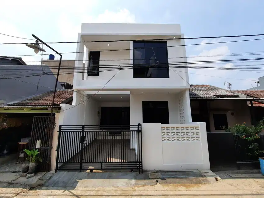 Dijual Cepat Rumah Baru Siap Huni Bangunan Full 2 Lantai Mewah