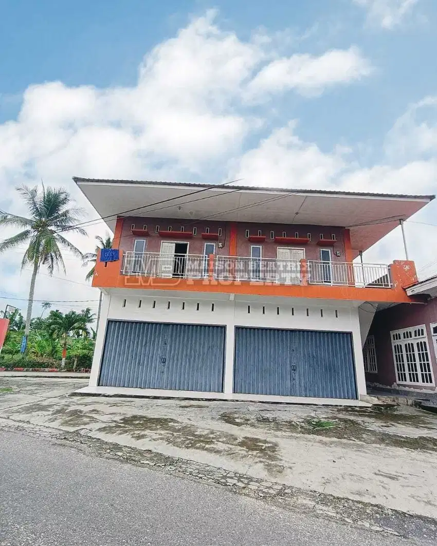 RUMAH RAPI + RUKO LOKASI DI PINGGIR JALAN TENAYAN RAYA -PEKANBARU (NT)