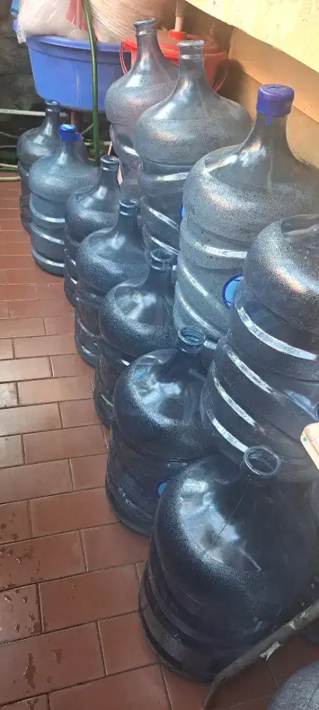 DIJUAL GALON OASIS BEKAS KONDISI NORMAL