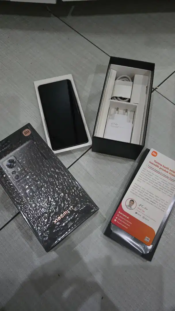 Xiaomi 12 Flagship