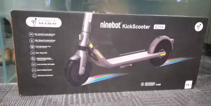 Ninebot KickScooter E25A Segway