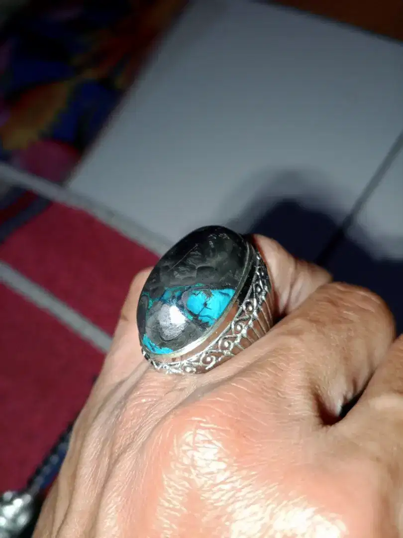 Natural batu bacan