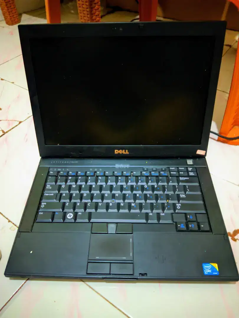 Jual laptop bekas dell latitude e6400