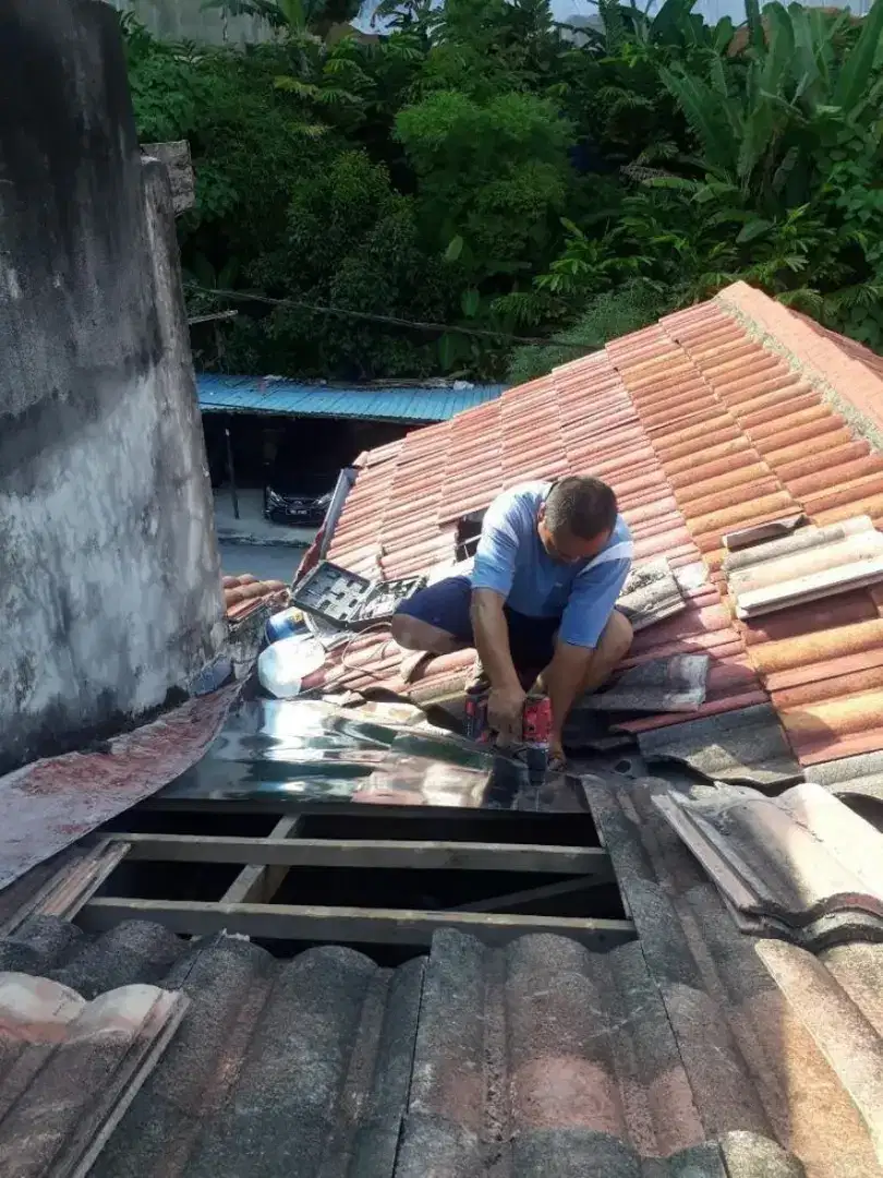 Perbaikan talang rembes perbaikan atap bocor perbaikan renovasi rumah