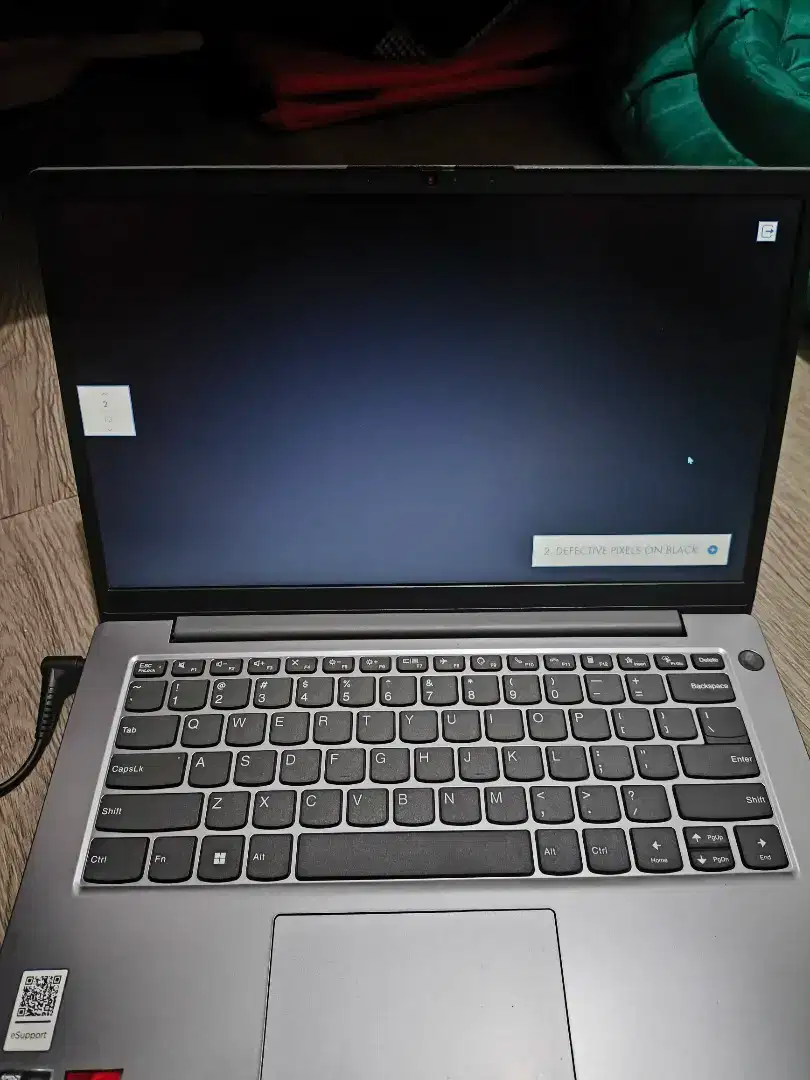 Laptop Lenovo v14 g4 Ryzen 5 7520U second like new