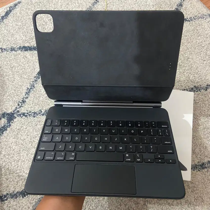 ipad magic keyboard ori lumayan mulus jarang ada pro m2 m1 air 4 5 6