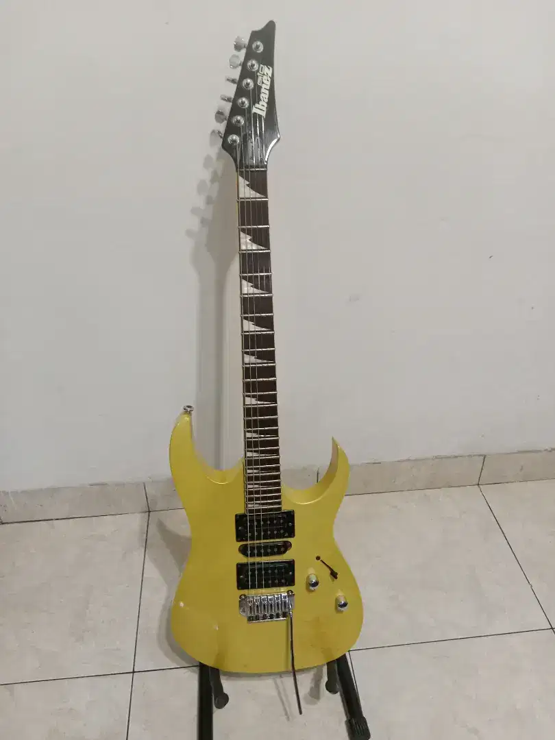 Gitar Listrik Ibanez