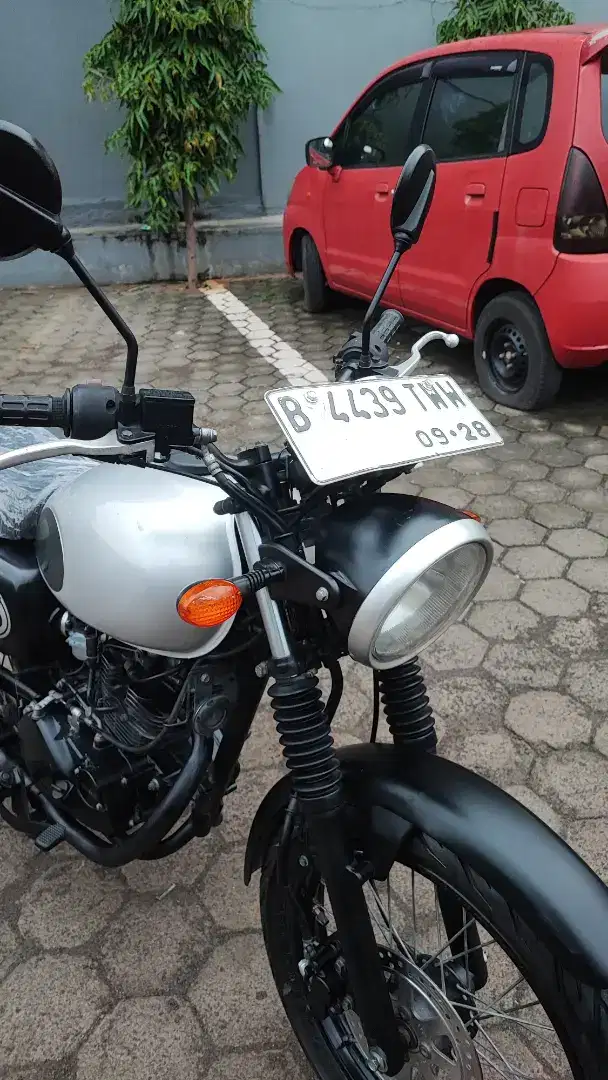 Honda W175 SE 2018 murah full gress good condition