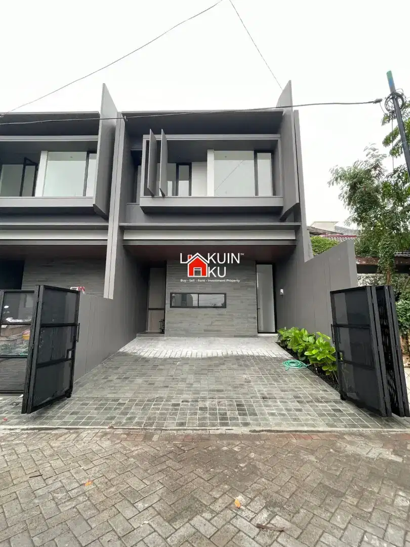 Dijual Rumah Brand New Modern Luxury Mewah Manyar,Kertajaya,Jawa Timur