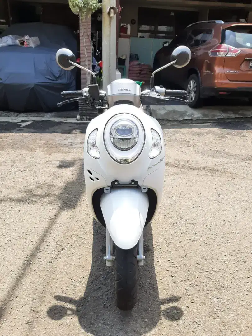 Honda Scoopy 110 2021 Prestige Putih ( JUAL MURAH )