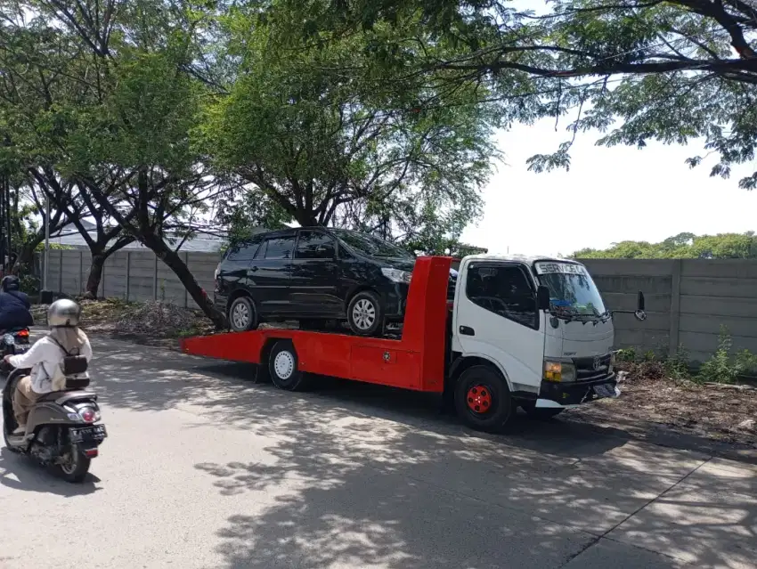 Towing dan Derek Mobil Semarang 24 jam