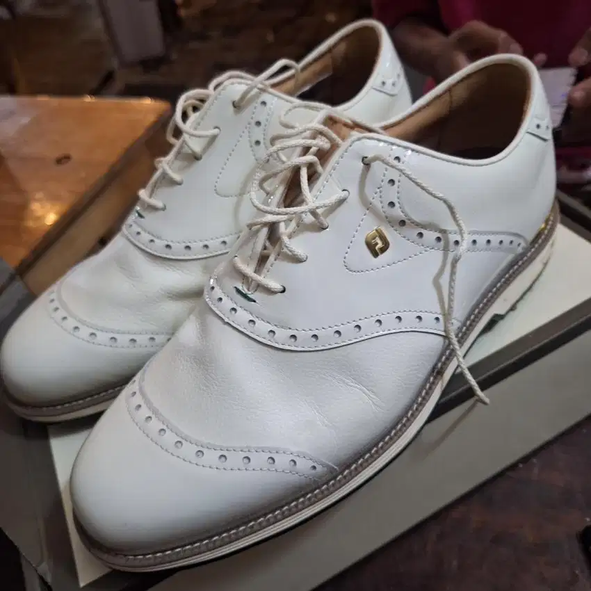 Sepatu golf footjoy