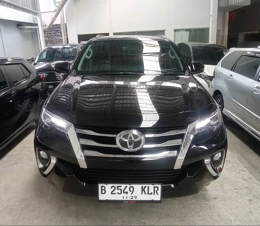 Fortuner 2.4 VRZ AT 2020