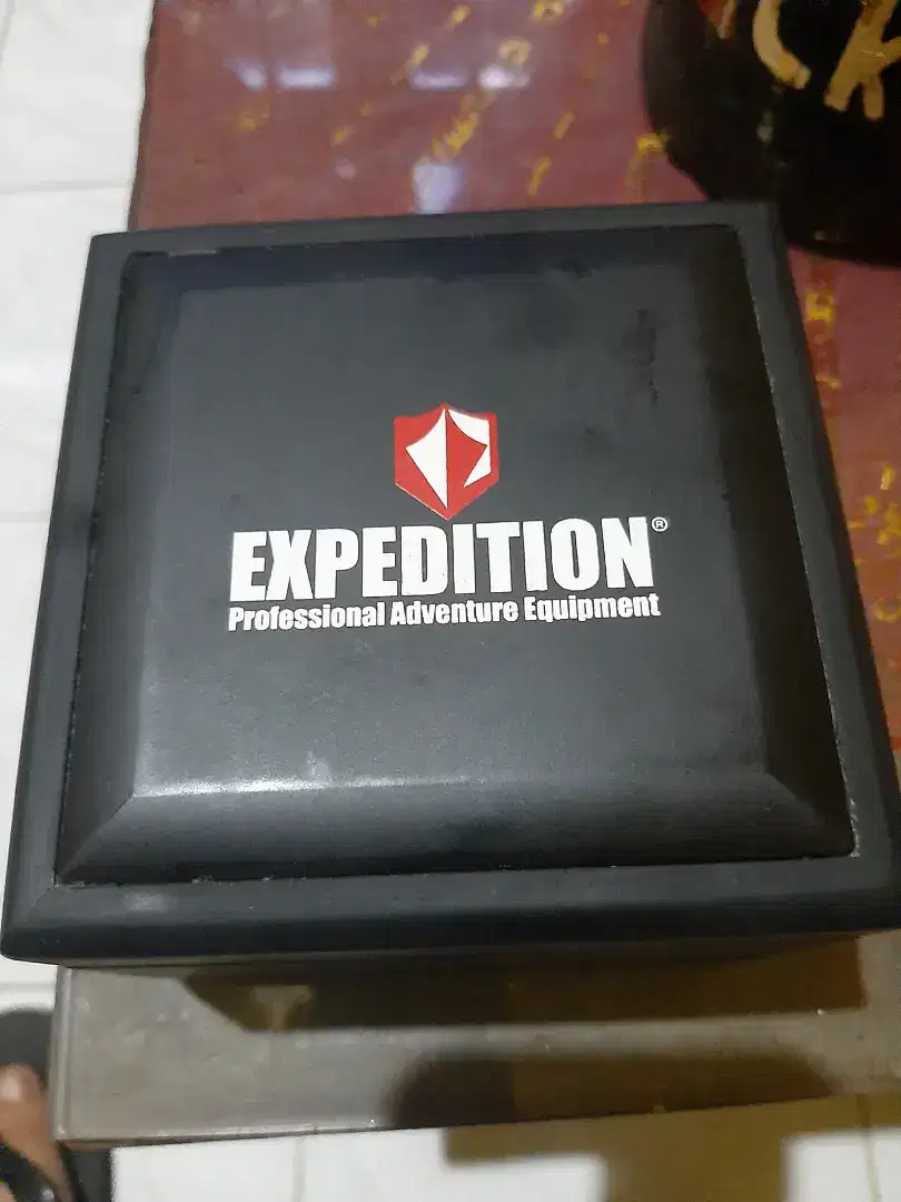 Jam tangan Expedition type E6379M bekas pemakaian normal