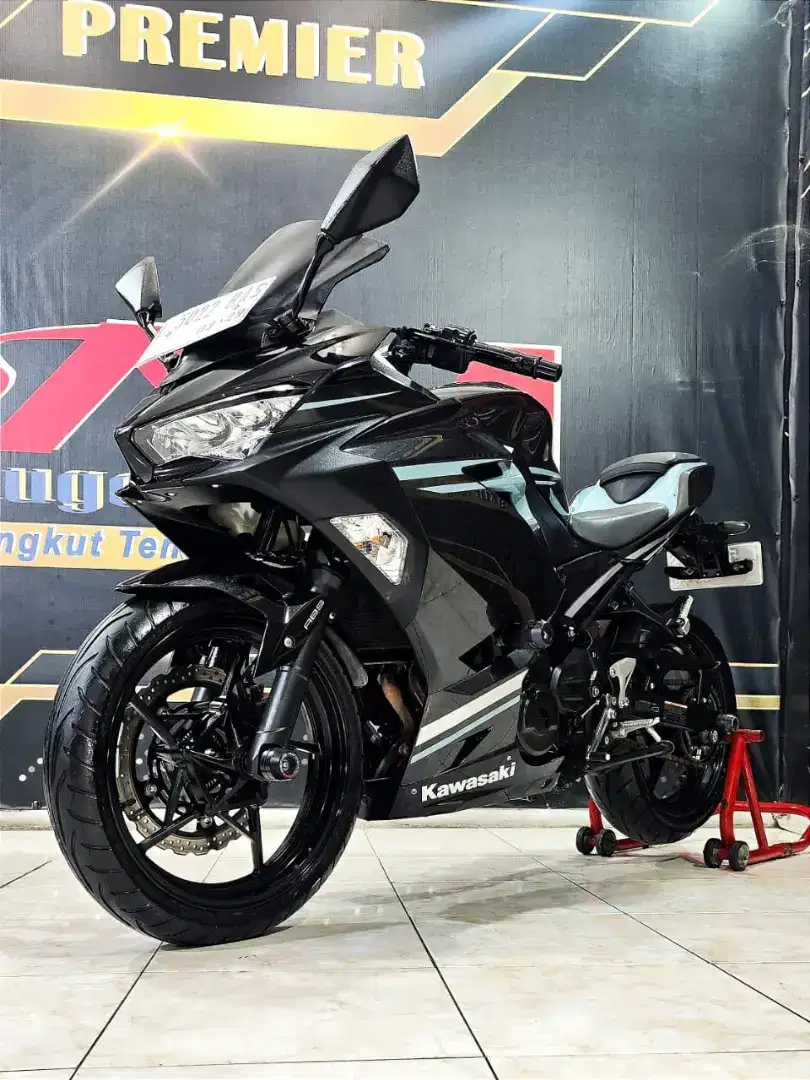 All-New NINJA ABS keyles 250cc km 11rb. Anugerah Motor rungkut tengah