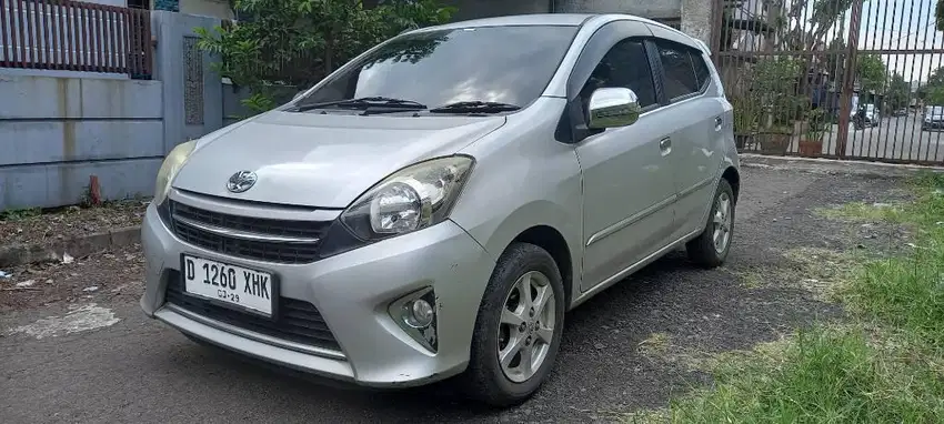 Toyota Agya  G MT Silver 2014