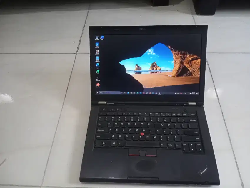 Lenovo thinkpad t430 core i5 ssd ngebut