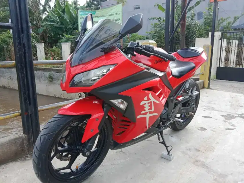 Kawasaki ninja 250 fi th 2014 pajak hidup