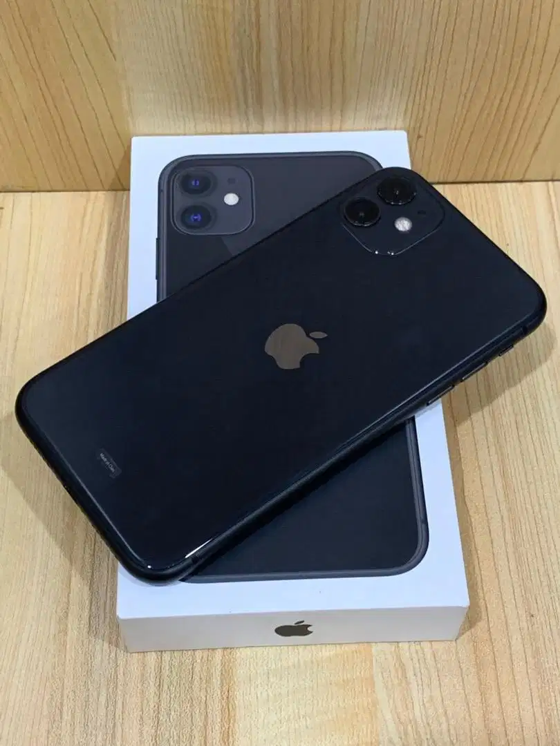 Iphone 11 128gb warna hitam ibox