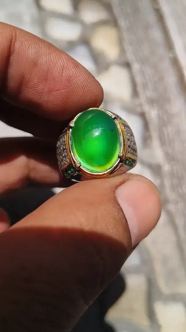 Batu Bacan Doko Kristal