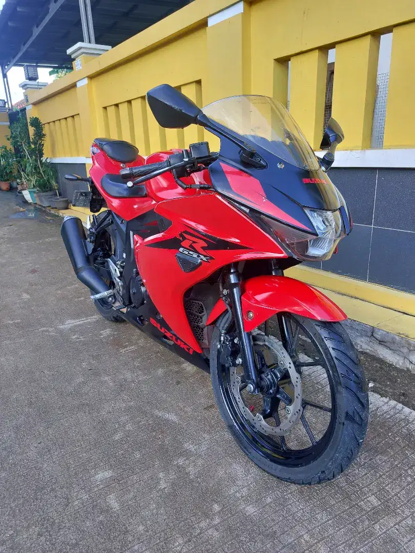 Gsx 2017 merah surat lengkap b depok