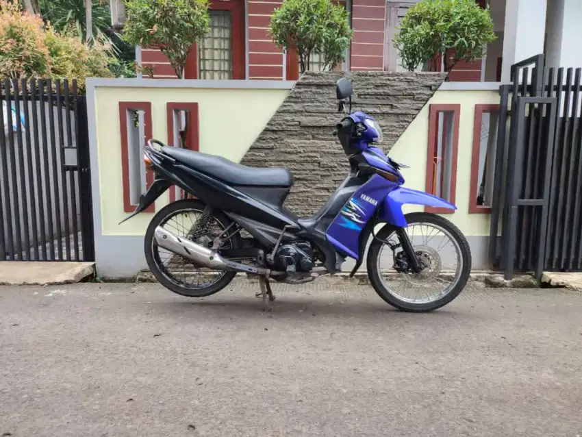 JUAL CEPAT VEGA ZR TAHUN 2009