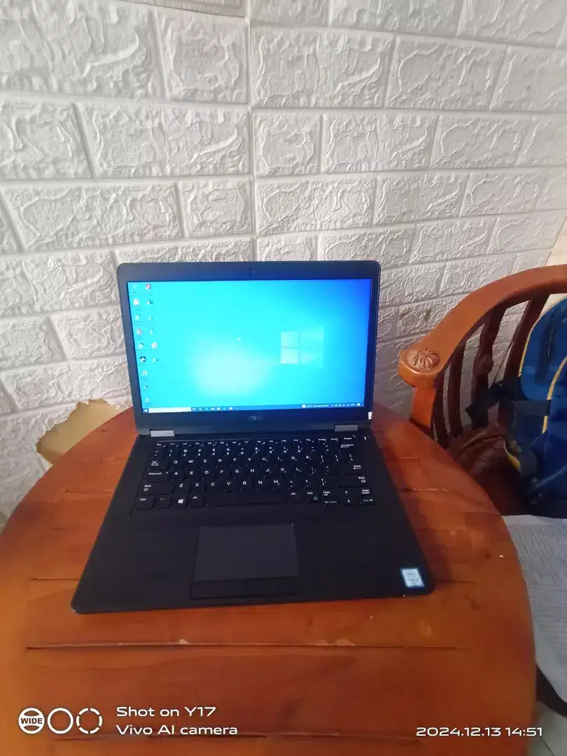 Laptop dell core i5 gen6 ram 8 GB SSD 256 GB second import original