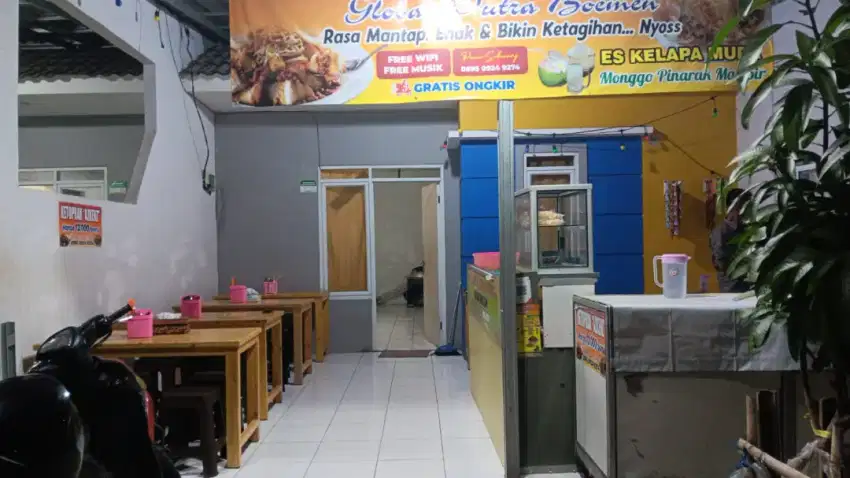 Dibutuhkan 2 orang yg bisa masak bakso,nasgor dan kethoprak