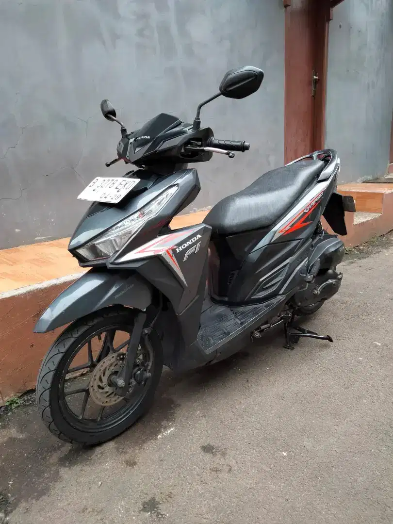 Honda Vario 125 Gress tahun 2017 siap pakai