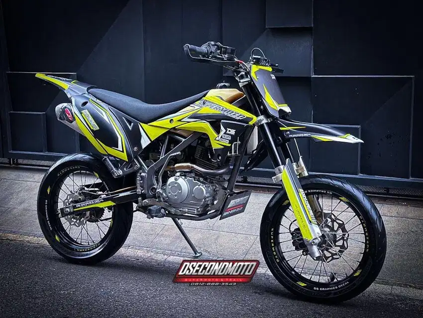 JUAL CEPAT KLX 150 SUPERMOTO MESIN SEHAT SIAP GAS