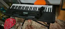 Keyboard Yamaha PSR E283