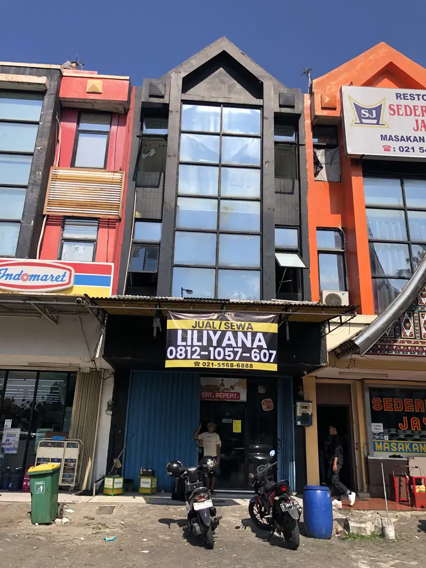 DIJUAL/DISEWAKAN RUKO BOULEVARD Gading Serpong Depan SMS