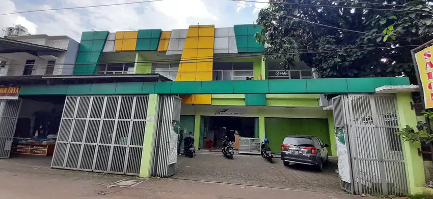 Disewakan Ruko 2.5 lantai di jalan Baledesa pusat kota Sukabumi