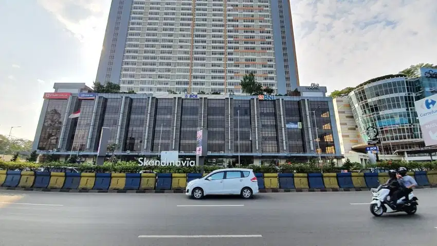 Office Ruko Tangcity Mall 5 lantai hadap jalan dekat kcu BCA BRI BNI