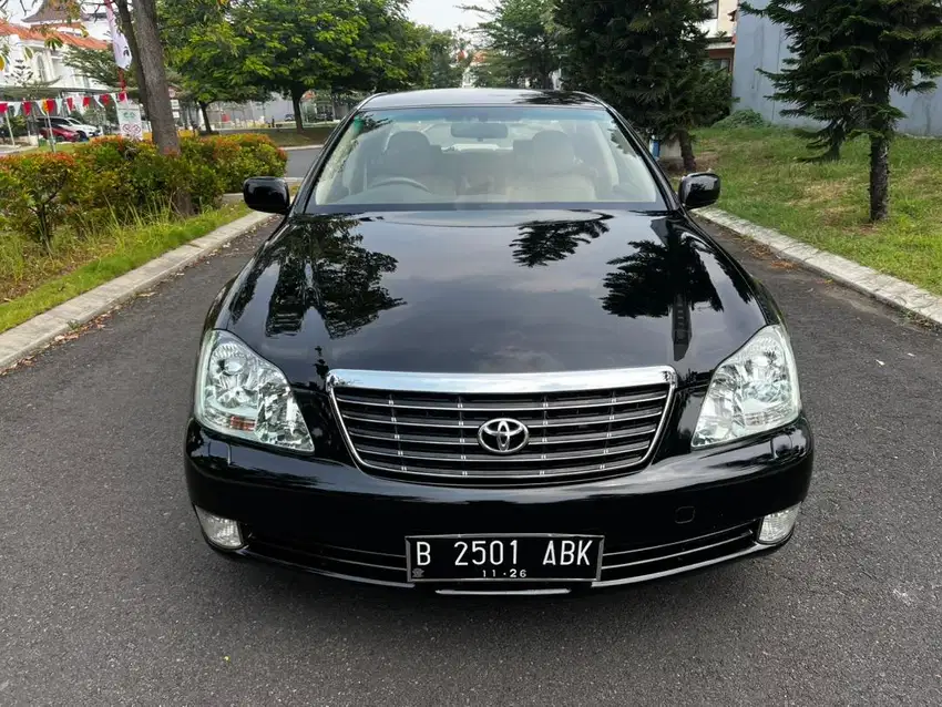 ANTIK Toyota Crown Royal Saloon Facelift Tahun 2005/2006