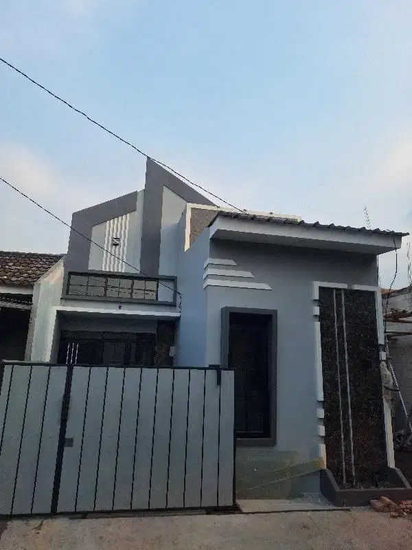 Dijual Rumah mungil siap huni, lokasi depan di Citra Indah City